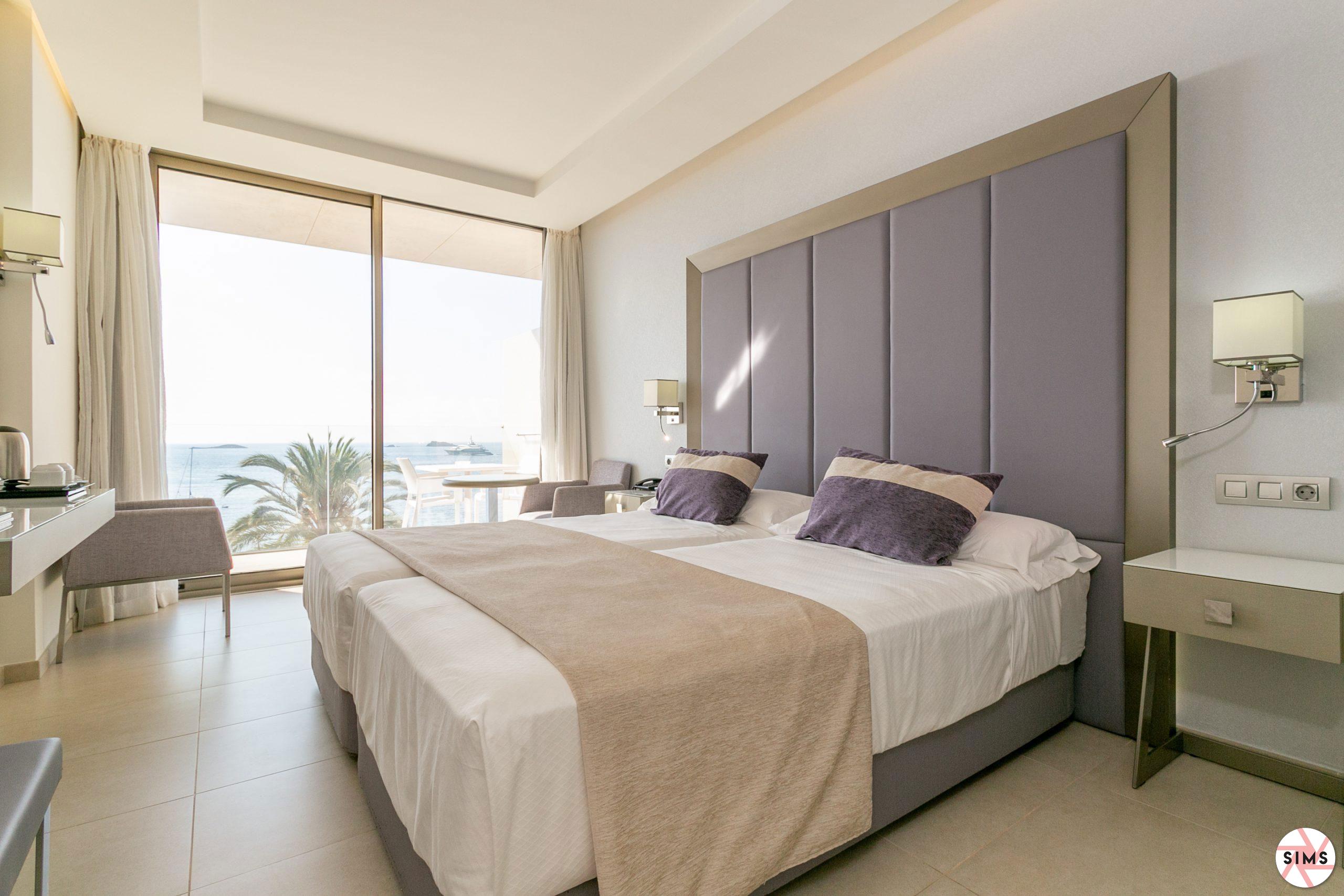 Torre Del Mar Double Room scaled